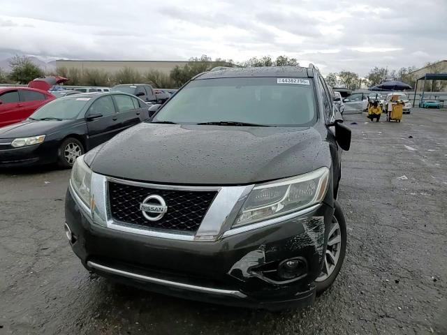 2015 Nissan Pathfinder - Image 11
