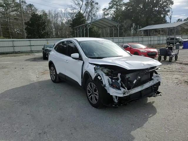 2022 Ford Escape - Image 12