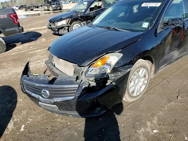 2009 Nissan Altima - Image 11