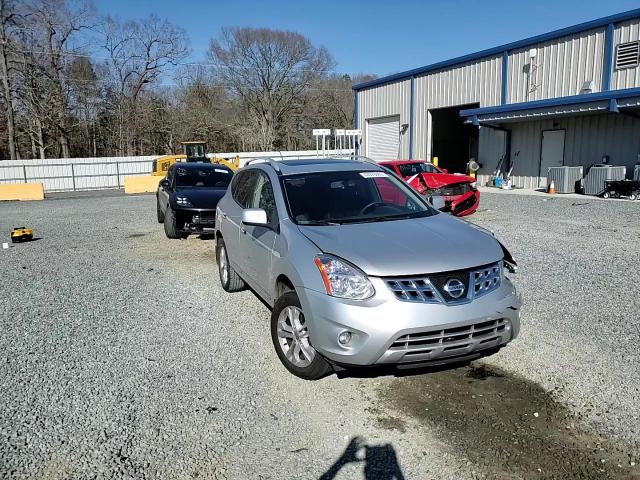 2013 Nissan Rogue - Image 11