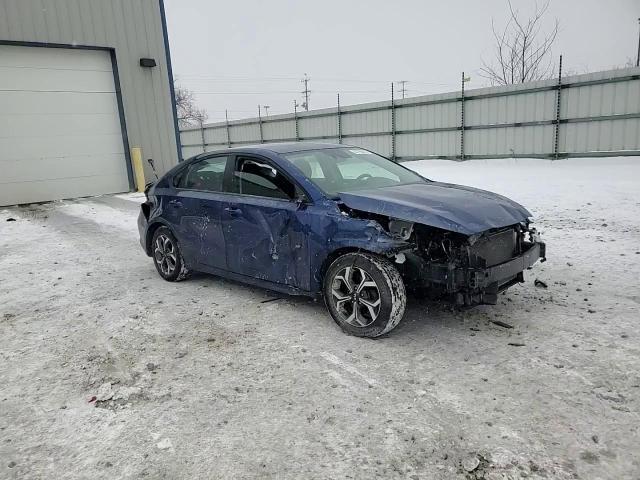 2019 Kia Forte - Image 10