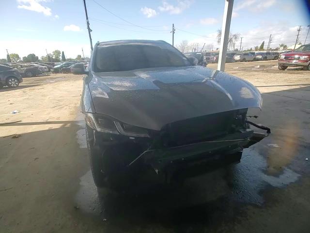2021 Jaguar F-Pace - Image 11