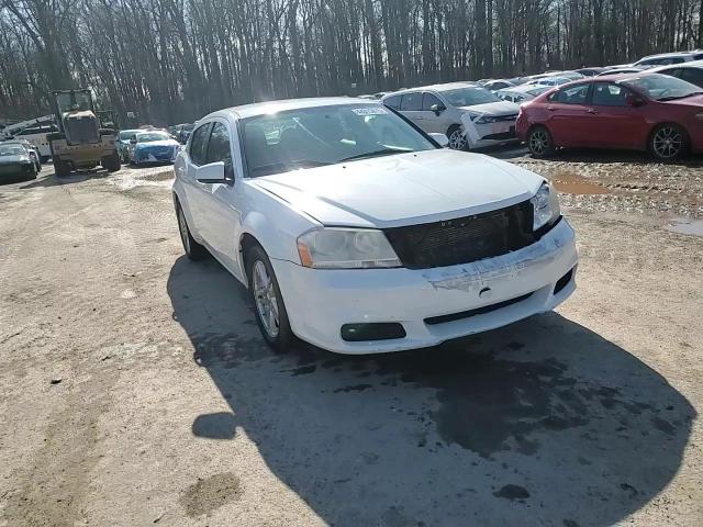 2012 Dodge Avenger - Image 14