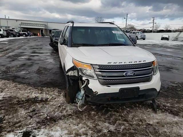 2015 Ford Explorer - Image 11