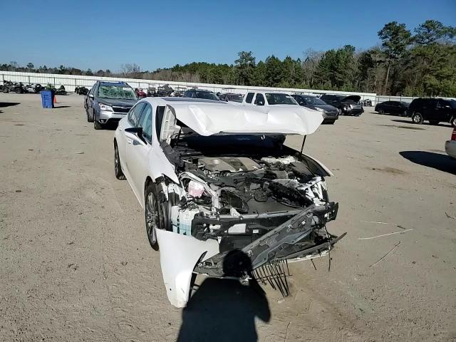 2021 Lexus ES - Image 11