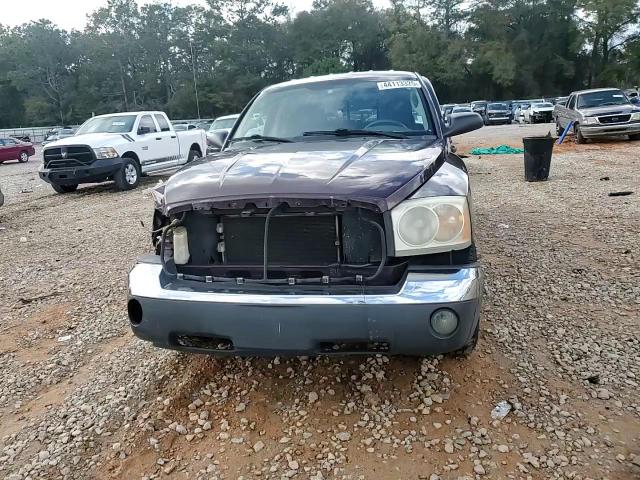 2005 Dodge Dakota - Image 11