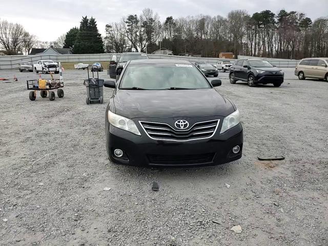 2011 Toyota Camry - Image 10