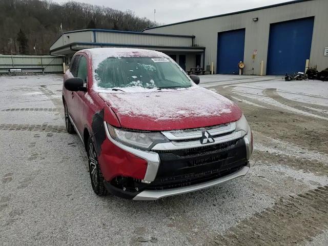 2016 Mitsubishi Outlander - Image 14