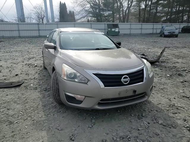 2014 Nissan Altima - Image 10