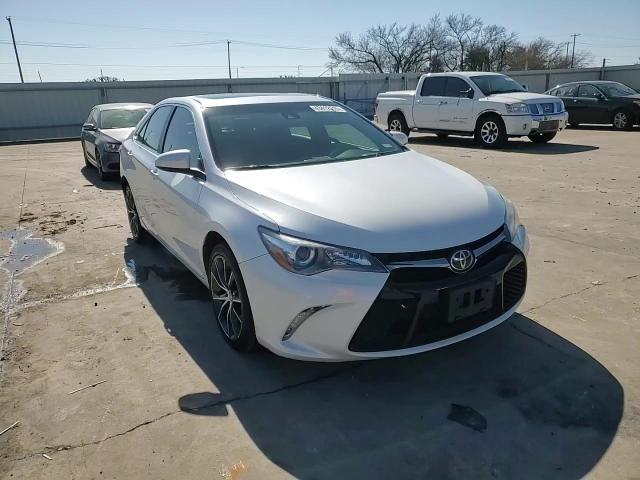 2017 Toyota Camry - Image 11