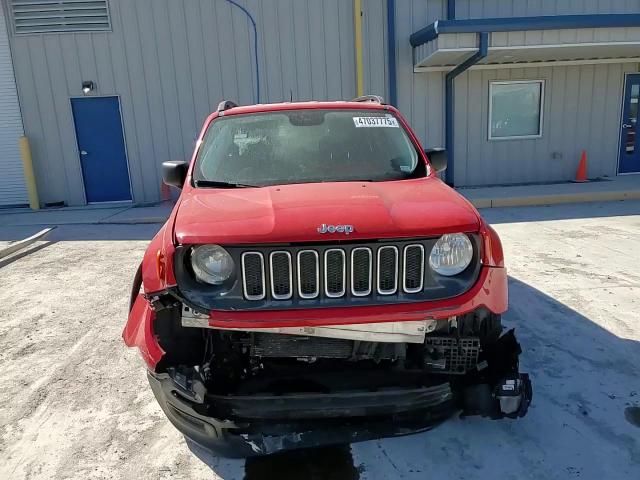 2016 Jeep Renegade - Image 11