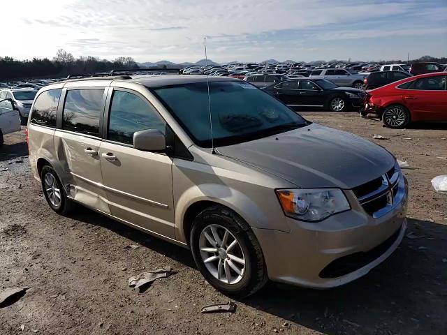 2016 Dodge Caravan - Image 12
