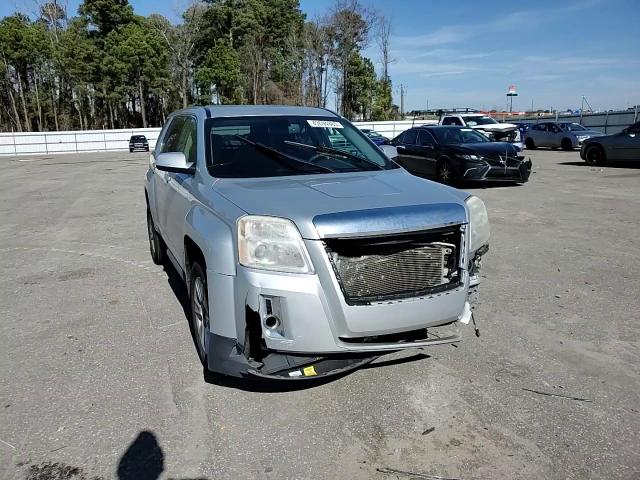 2011 GMC Terrain - Image 12