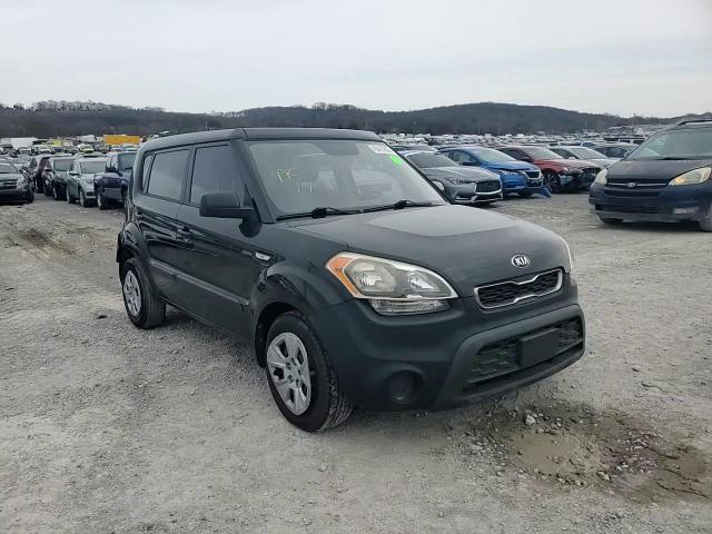 2013 Kia Soul - Image 11