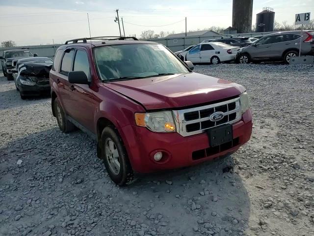 2010 Ford Escape - Image 11