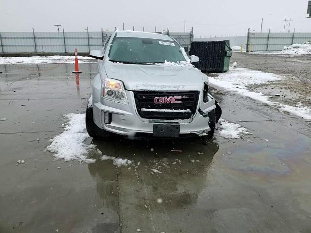 2016 GMC Terrain - Image 10