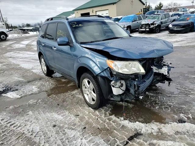 2010 Subaru Forester - Image 12