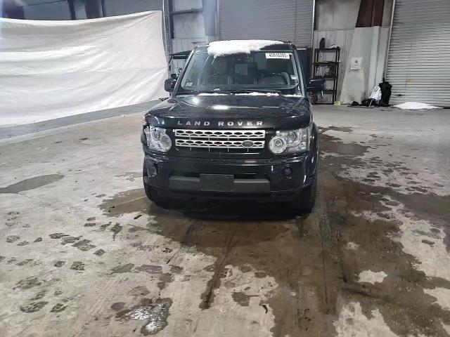2013 Land Rover LR4 - Image 11