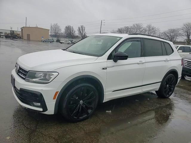 2020 Volkswagen Tiguan - Image 11