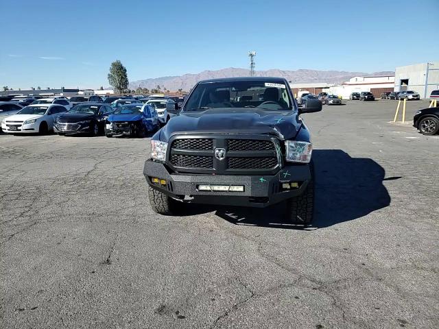 2015 RAM 1500 - Image 10