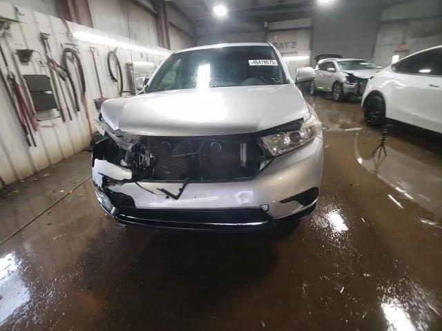 2012 Toyota Highlander - Image 14