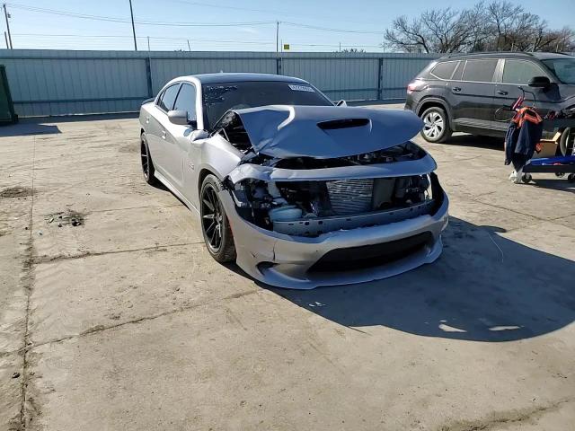 2016 Dodge Charger - Image 11