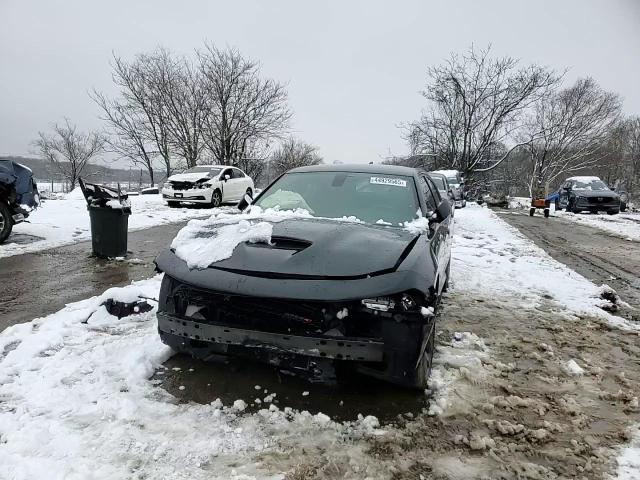 2019 Dodge Charger - Image 11