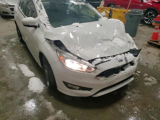 2015 Ford Focus - Image 10