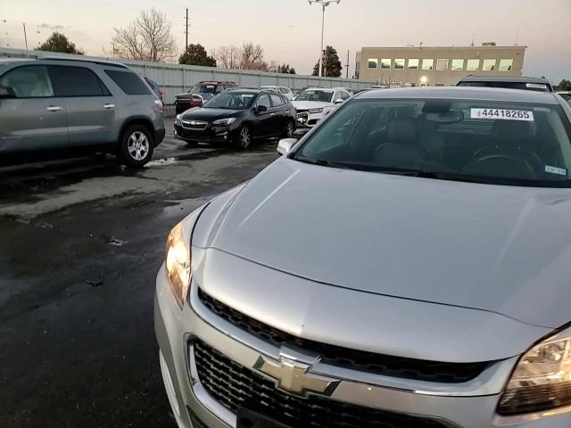 2016 Chevrolet Malibu - Image 13