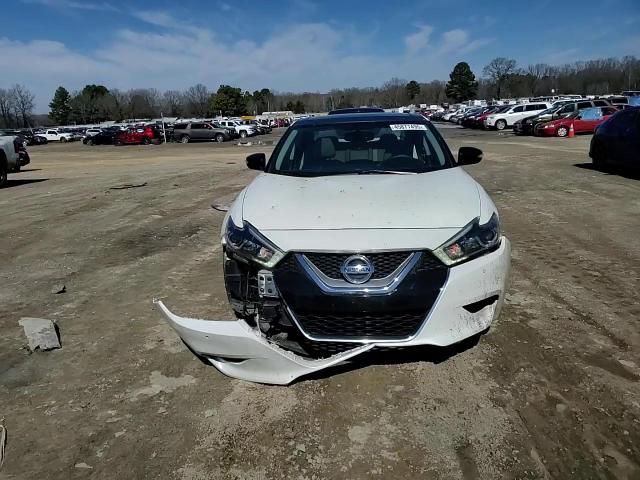 2017 Nissan Maxima - Image 11