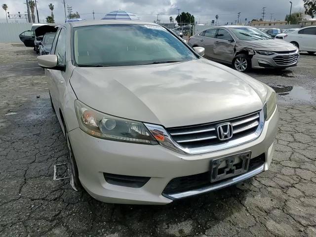 2013 Honda Accord - Image 10