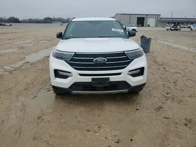 2021 Ford Explorer - Image 12