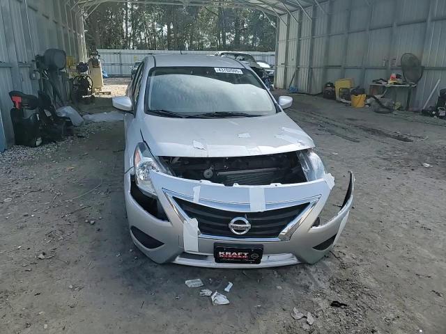 2018 Nissan Versa - Image 14
