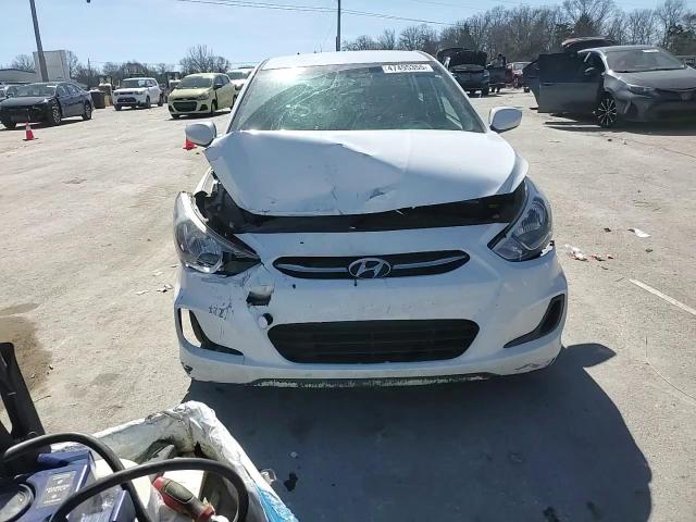 2017 Hyundai Accent - Image 11