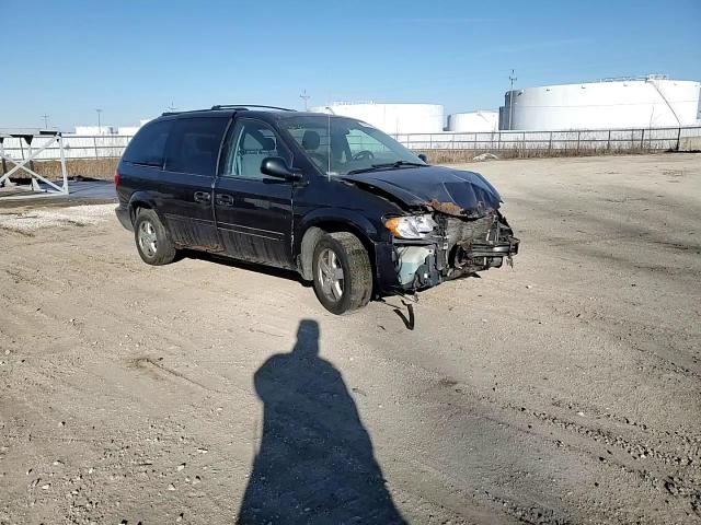 2007 Dodge Caravan - Image 12