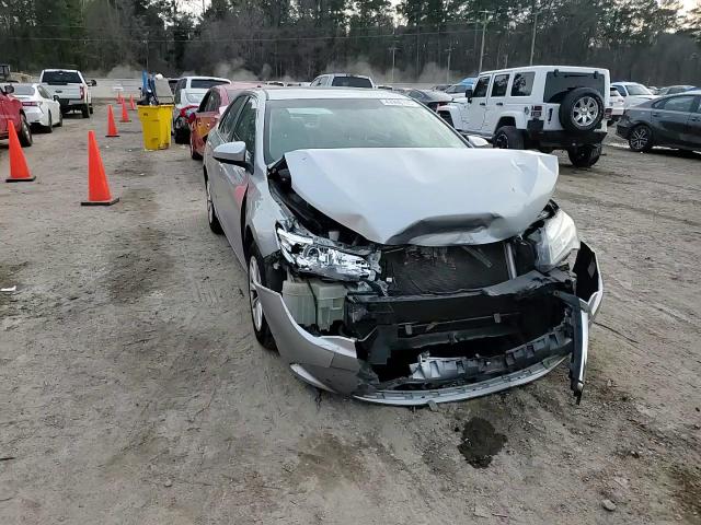 2015 Toyota Camry - Image 11