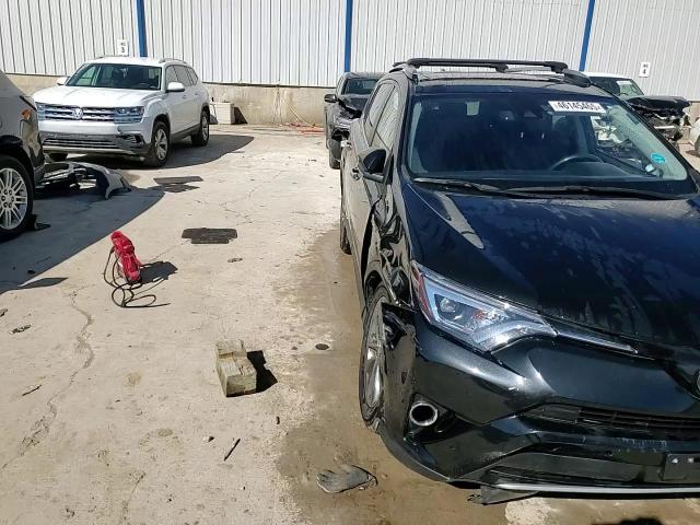 2018 Toyota RAV 4 - Image 14