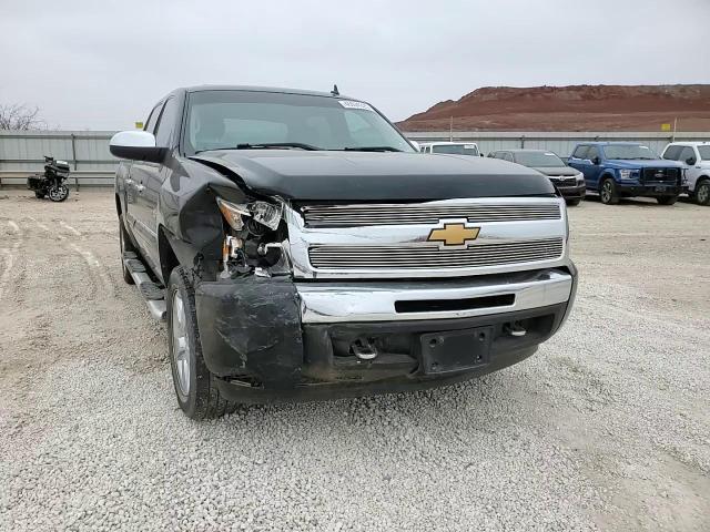 2009 Chevrolet Silverado - Image 10