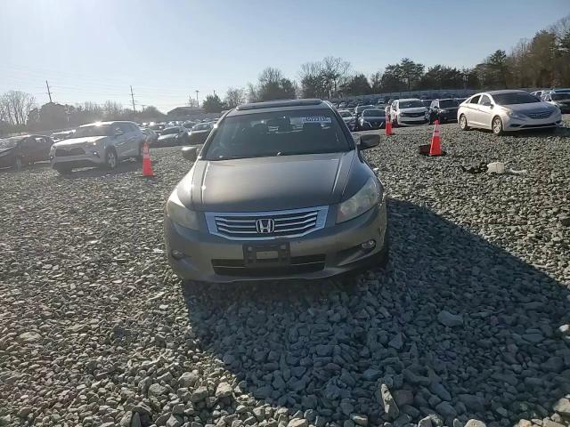 2009 Honda Accord - Image 10