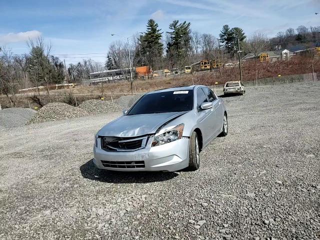 2008 Honda Accord - Image 11