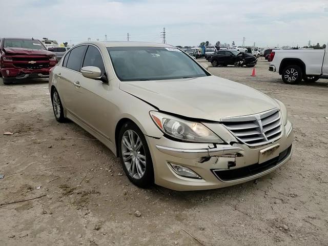 2012 Hyundai Genesis - Image 11