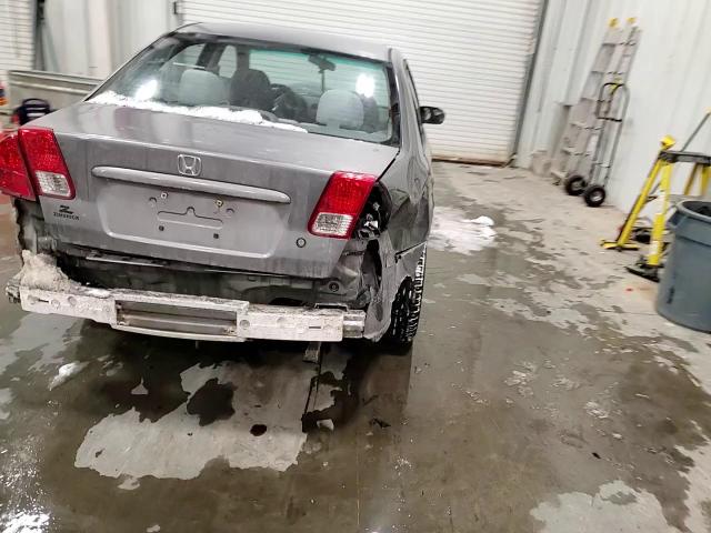 2005 Honda Civic - Image 11
