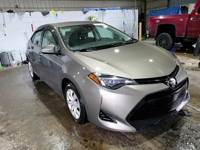 2018 Toyota Corolla - Image 13