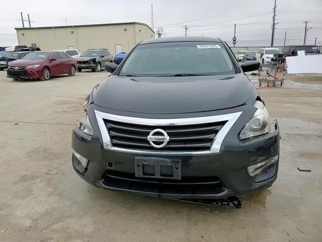 2014 Nissan Altima - Image 13