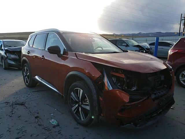 2021 Nissan Rogue - Image 11