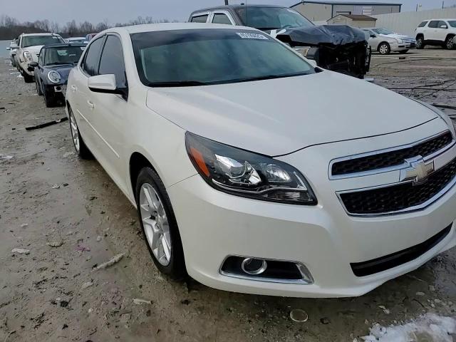 2013 Chevrolet Malibu - Image 13