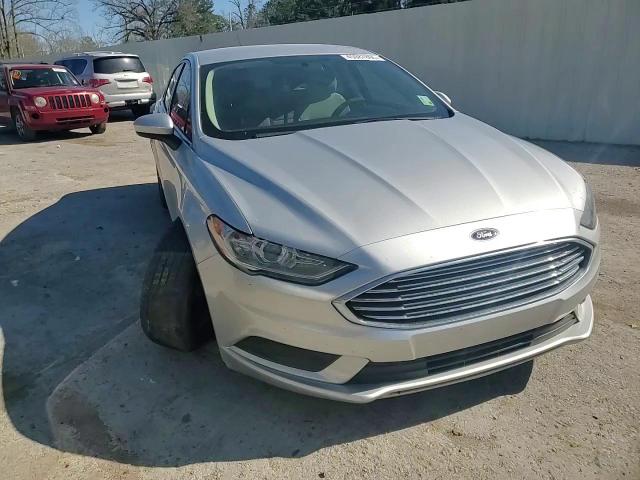 2017 Ford Fusion - Image 10