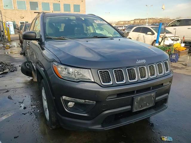 2018 Jeep Compass - Image 14