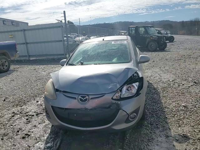 2012 Mazda 2 - Image 11