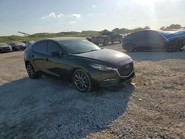 2018 Mazda 3 - Image 11
